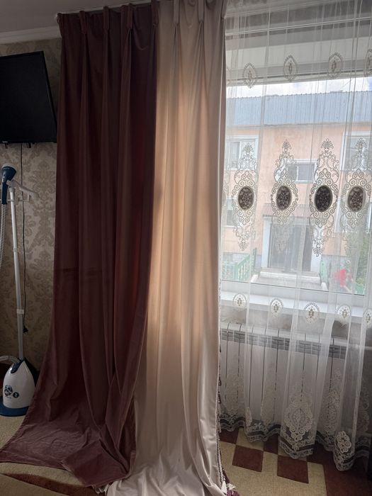Продам шторы 2,35+2,35