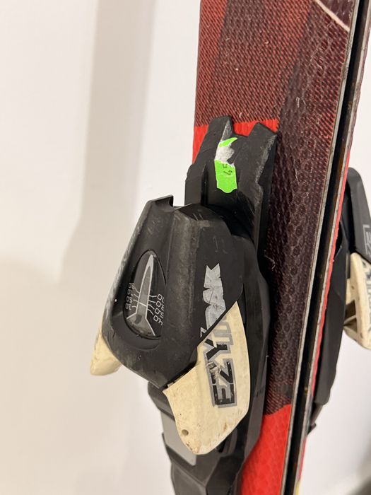 Schiuri Atomic  140 cm