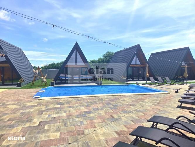 Gruiu, Complex Turistic De Vânzare, 4 Cabane A-frame, Piscină, Spatiu