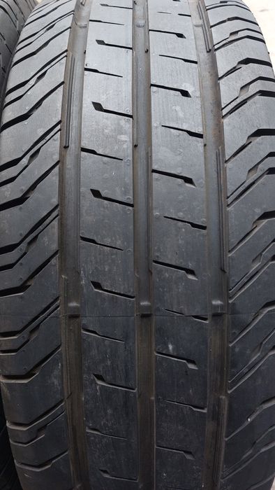 Нови гуми 235 65 16 C Continental ContiVanContact 4 броя