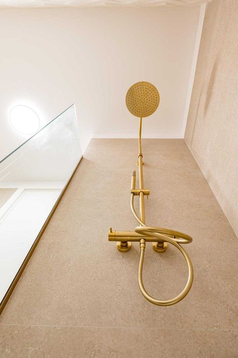 Apartament 2 camere de vanzare vedere frontala Olimp/Constanta