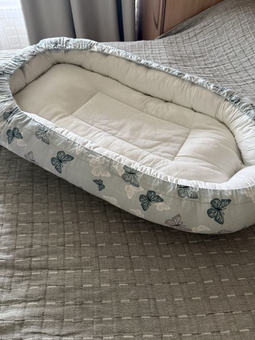 Rainy Бебешко антирефлуксно гнездо за новородено Лукс Пеперудки мента