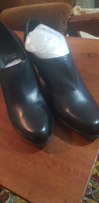 Продам полуботинки