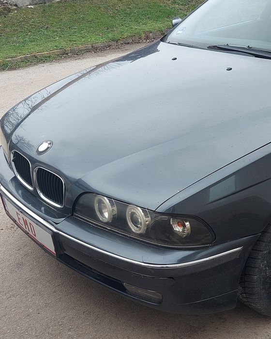 Продавам Bmw 520i е39