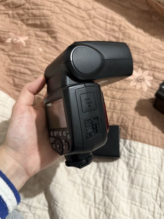 вспышка godox V860II s