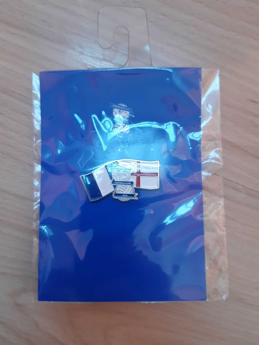 Колекционерски футболни значки