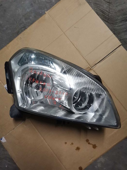 Десен R Фар за Нисан Кашкай/Nissan Qashqai 2007--2010 г  Xsenon Hella