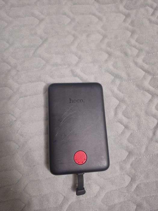 Продам повербанк Hoco 10000mah