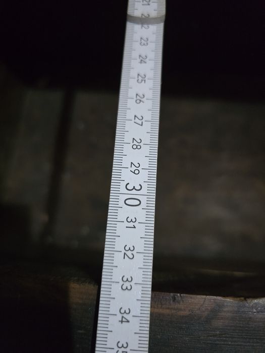 Ladă de zestre veche, sculptată manual și pictată – Autentică,