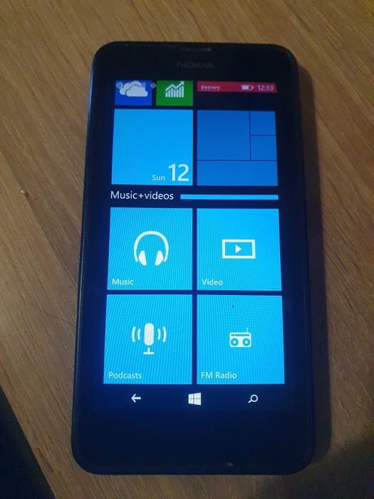 Telefon Nokia cu radio