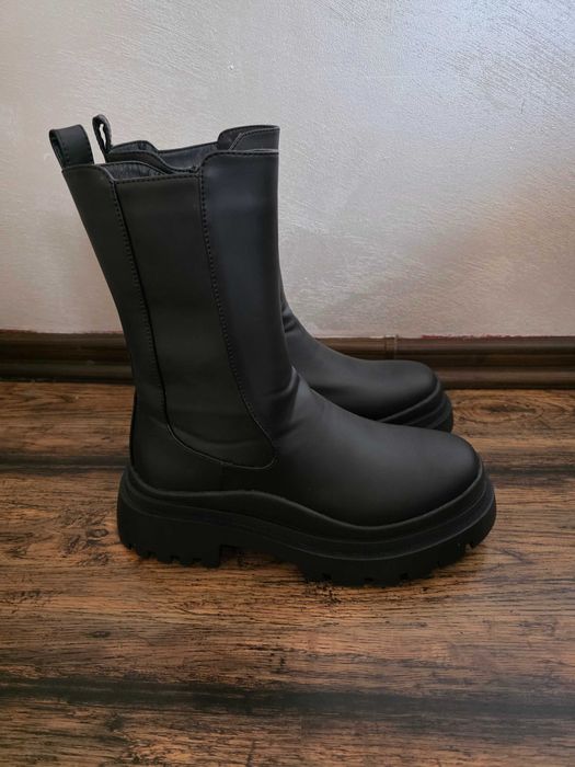 Дамски Чисто нови боти