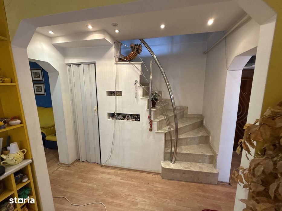 Apartament Duplex | 5 Camere | Scară Interioară | Dunării, Alexandria