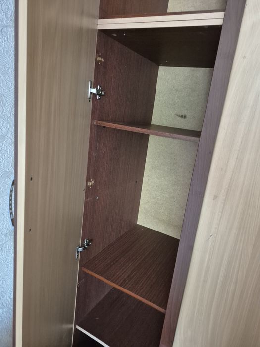 Продам шкаф для одежды