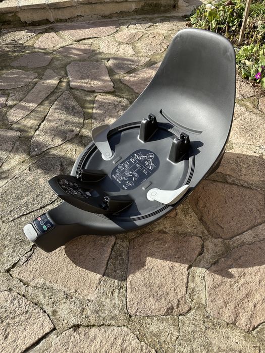 Cybex Cloud T I-Size и база T 360 градуса