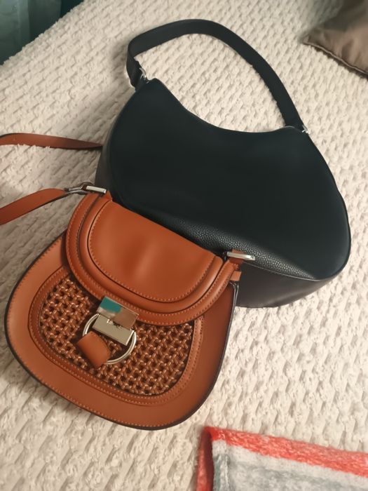 Две дамски чанти