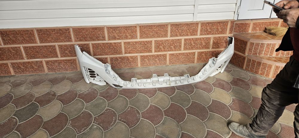 Бамфер на жетоур х90+