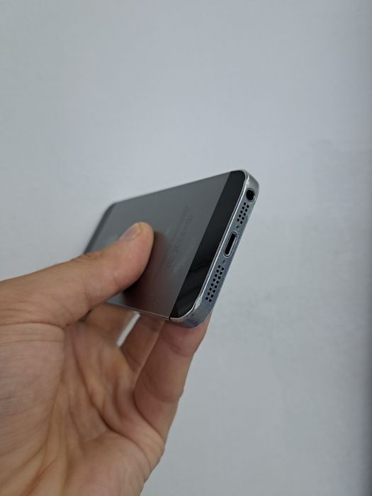 iPhone 5S память 32gb очилмагян отпечаткали