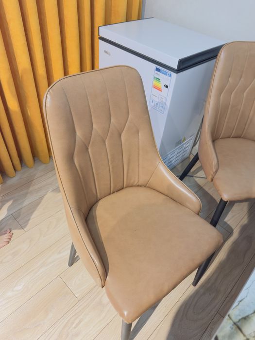 Продам стулья кухонные