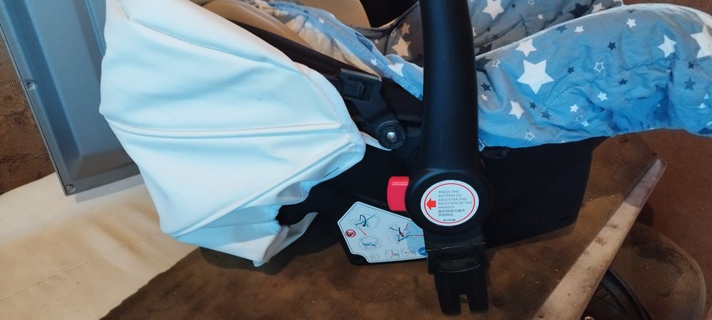 Комплект автокресло и коляска