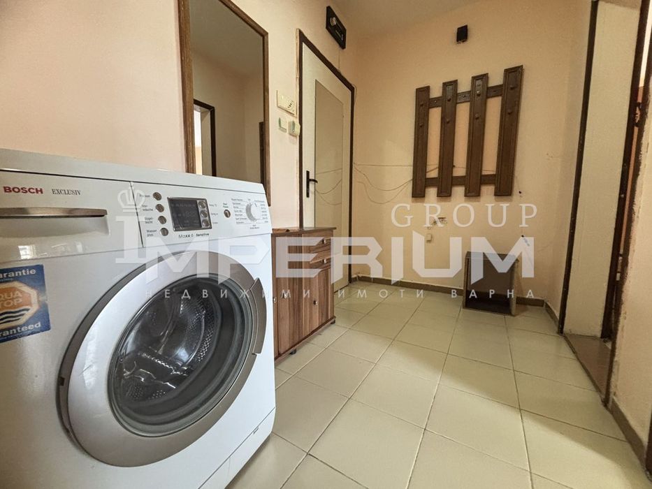 Дава се под наем Двустаен апартамент в Варна, Център - 55 кв.м за 357 € - Снимка #4