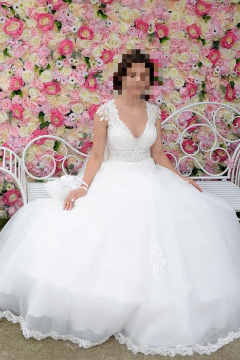 Rochie mireasa mărimea 46