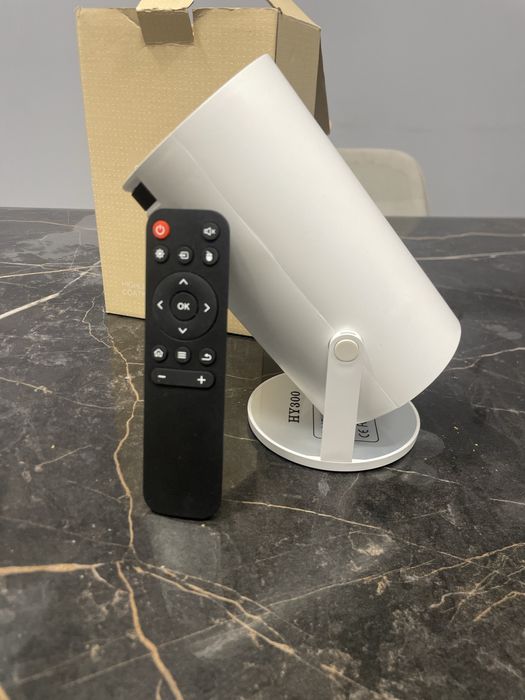 Проектор HY 300 Продам