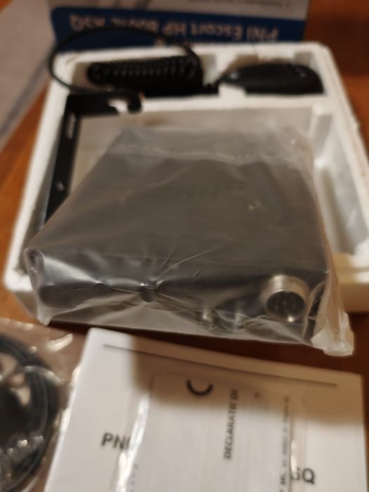 Stație radio CB PNI Escort HP 8001L ASQ + antenă – NOUĂ