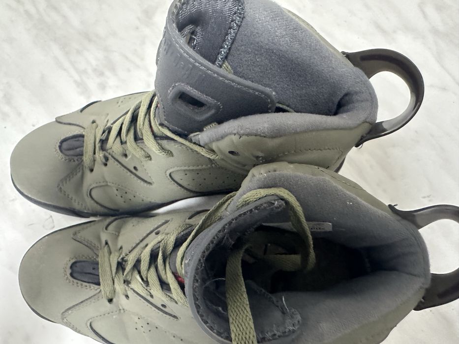 Продам кросовки