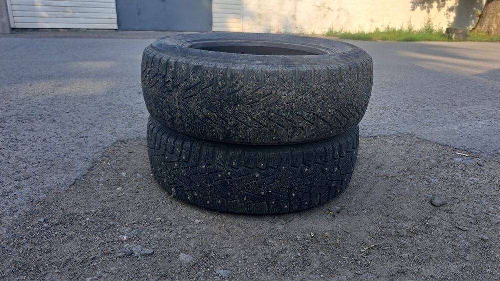 Продам зимные шины
