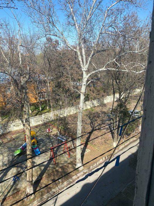 Чиланзар 23 квартал. Продается 2х комнатная.2/5/5