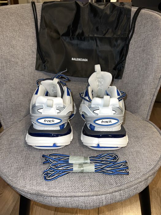 LIMITED Balenciaga Track