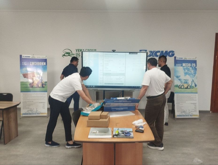 Електронная доска(панел) есть в наличи всё размеры от 65 до 100