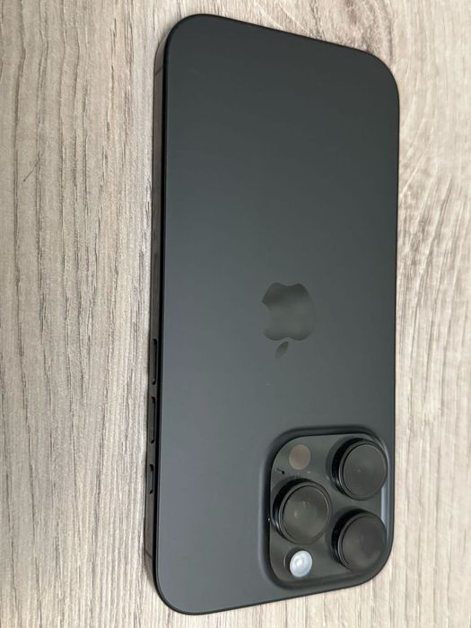 Айфон 16 Про новый