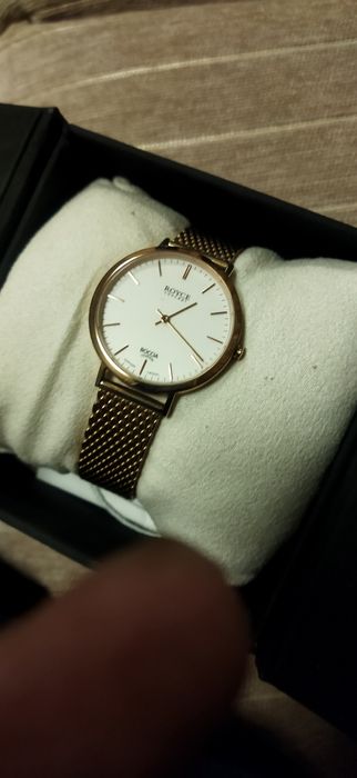 Часы брендовые продам