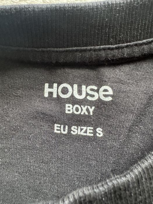 Tricou House moon