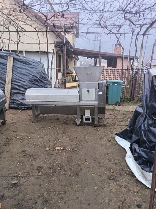 Zdrobitor struguri industrial