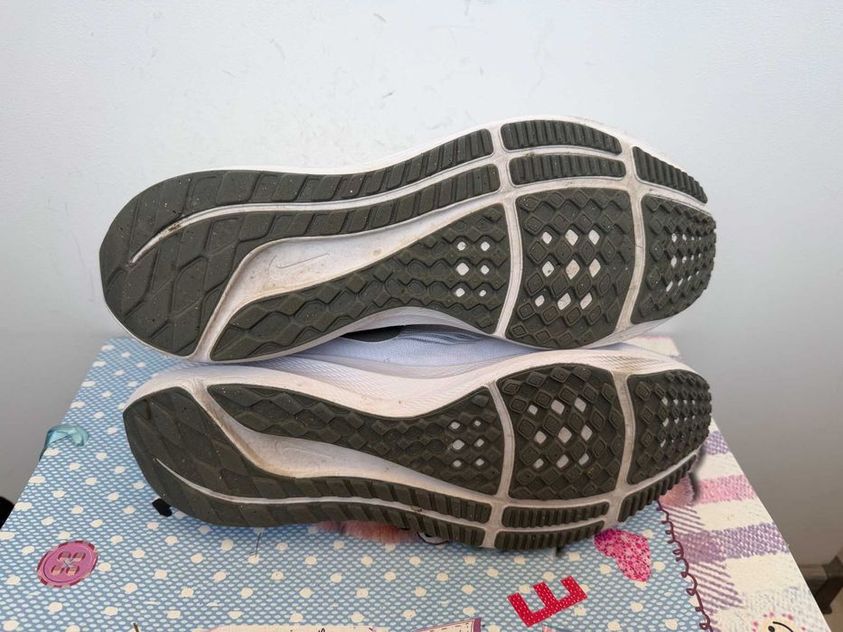Nike Air Zoom Pegasus 39''оригинални маратонки 45 номер