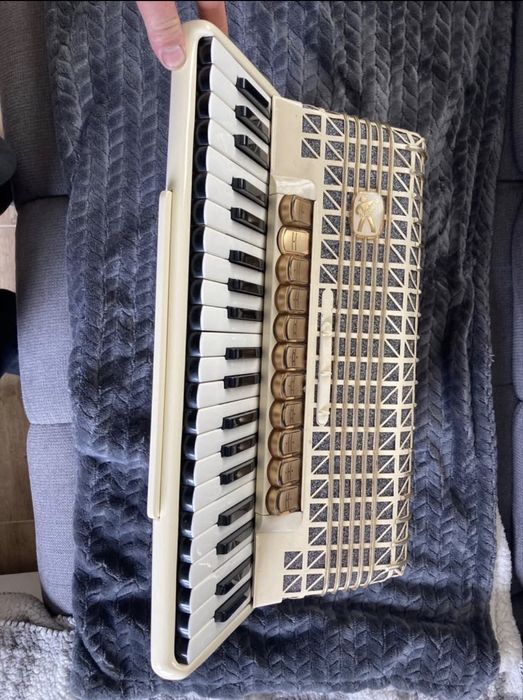 Acordeon Hohner atlantic 4 de luxe