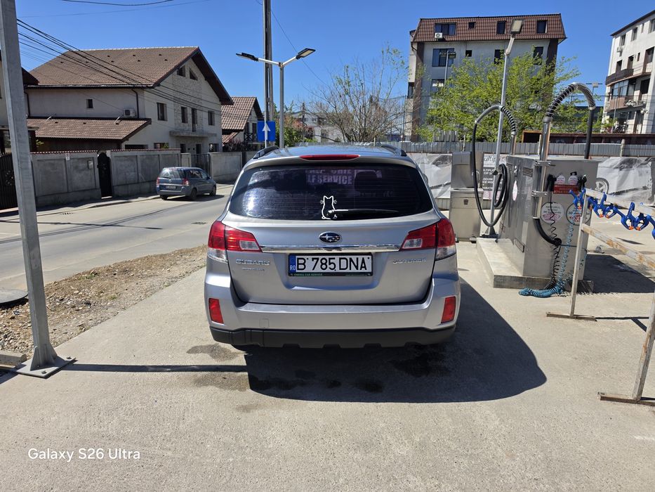 URGENT!!Subaru outback 2.5 benzina