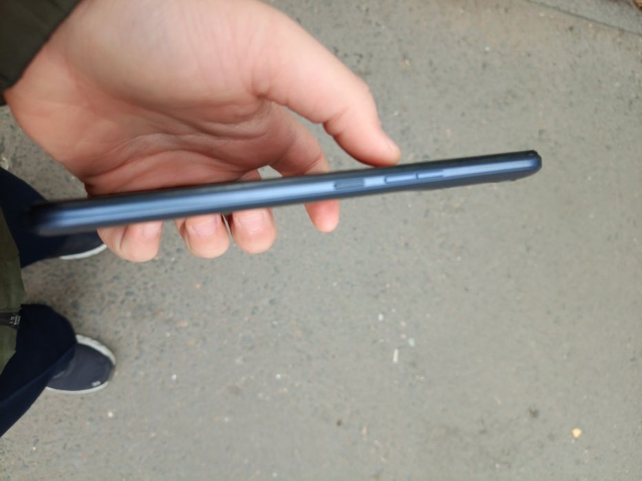 Tecno spark 8c 128/8+4гб