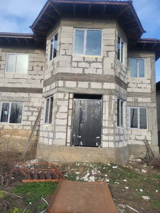 Продам дом!250кв 8 соток