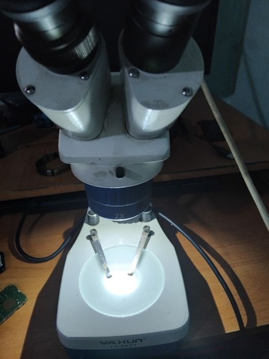 Микроскоп  для ремонта микросхем