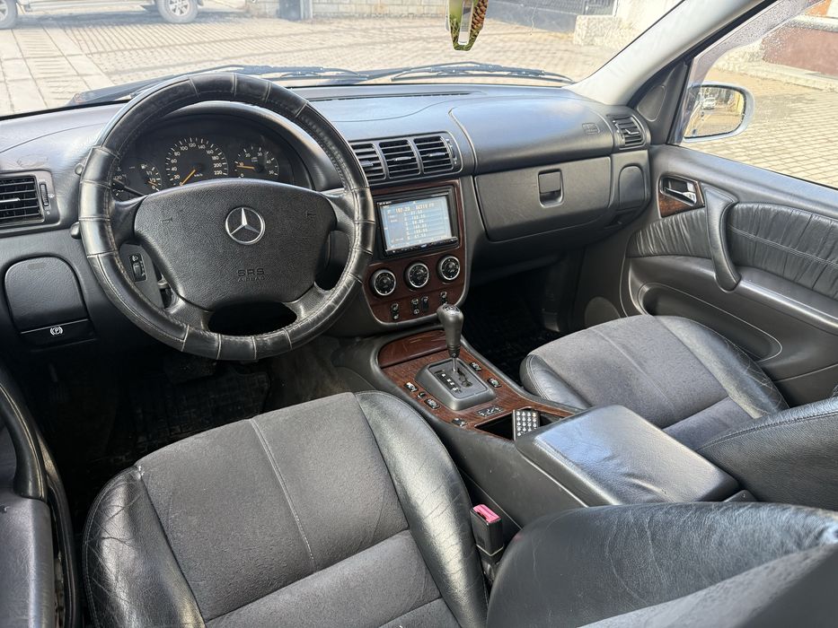 Mercedes Ml270 4x4 Automat 3.5T Carlig remorcare Xenon