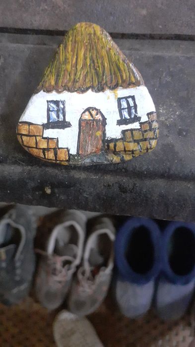 Picturi pe pietre și decoratiuni