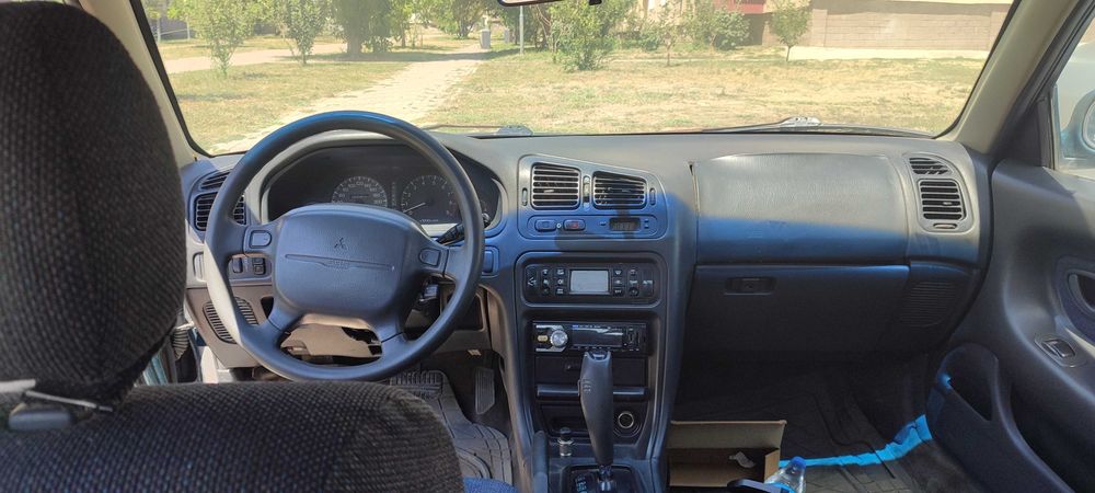 Продам срочно Митсубиси галант