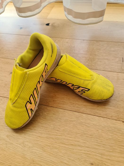 Ghete fotbal sintetic Nike Mercurial marime 30