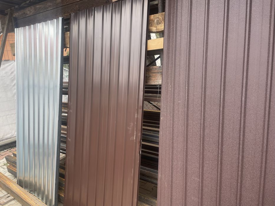 Vand tabla pentru acoperis de calitate