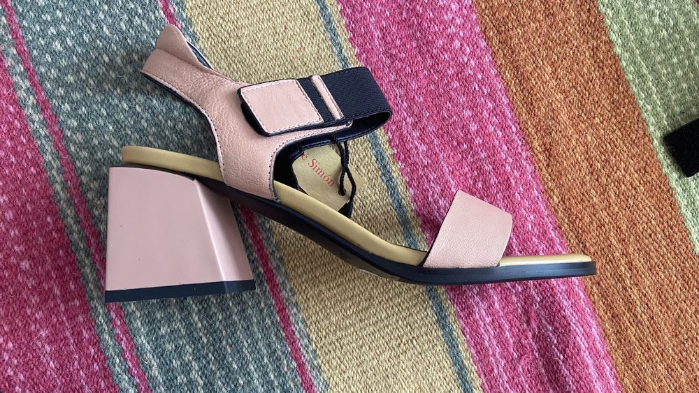 Sandale noi de vară cu toc