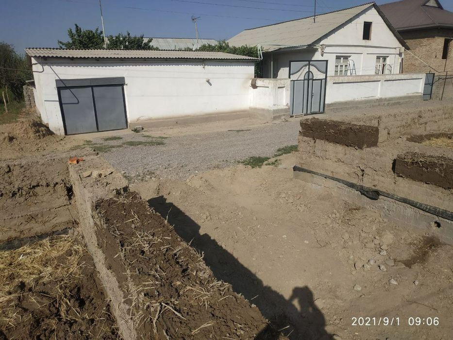 10 Сотух ер сотилади