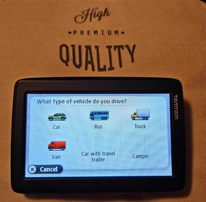 GPS  TIR autocamion autocar rulota autoturism Tom-Tom start 25